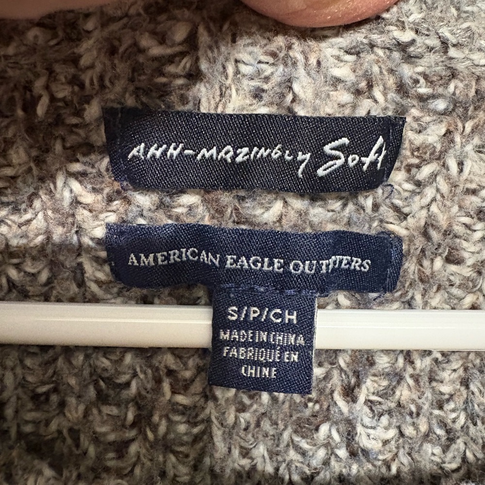 American Eagle Outfitters Gray Knit Sweater - Picture 3 of 5